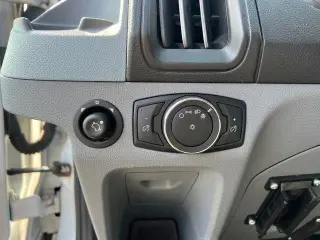 Furgoneta Ford Transit 2018 350 XL 3 puertas LWB Techo Medio para Pasajeros con Puerta Deslizante del Lado del Pasajero