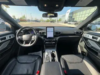 Ford Explorer 2023 AWD ST 4 puertas SUV