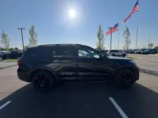 Ford Explorer 2023 AWD ST 4 puertas SUV