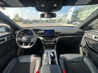 Ford Explorer 2023 AWD ST 4 puertas SUV
