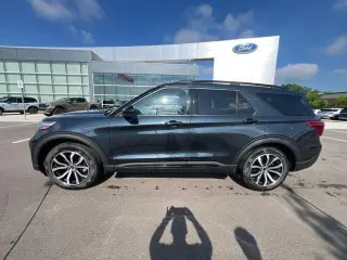 Ford Explorer 2023 AWD ST 4 puertas SUV