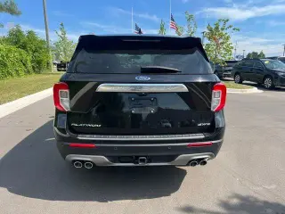 Ford Explorer 2023 AWD Platinum 4 puertas SUV