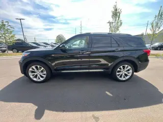 Ford Explorer 2023 AWD Platinum 4 puertas SUV