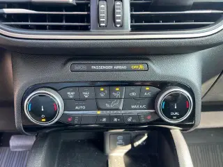 Ford Escape Hybrid 2022 AWD SEL 4 puertas SUV