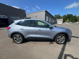 Ford Escape Hybrid 2022 AWD SEL 4 puertas SUV