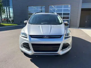 Ford Escape 2016 AWD Titanium 4 puertas SUV