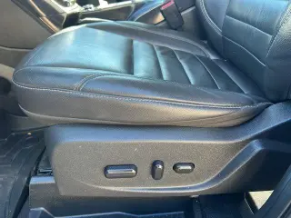 Ford Escape 2016 AWD Titanium 4 puertas SUV