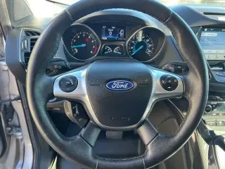 Ford Escape 2016 AWD Titanium 4 puertas SUV