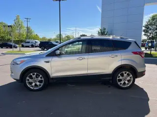 Ford Escape 2016 AWD Titanium 4 puertas SUV