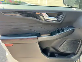 Ford Escape 2024 AWD ST-Line 4 puertas SUV