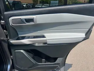 Ford Explorer 2024 AWD XLT 4 puertas SUV