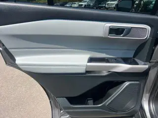 Ford Explorer 2024 AWD XLT 4 puertas SUV