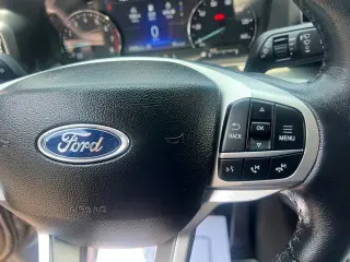 Ford Explorer 2024 AWD XLT 4 puertas SUV
