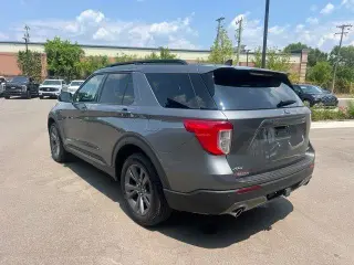 Ford Explorer 2024 AWD XLT 4 puertas SUV