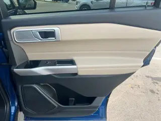 Ford Explorer 2023 AWD XLT 4 puertas SUV