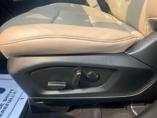 Ford Explorer 2023 AWD XLT 4 puertas SUV