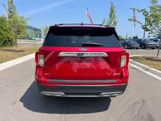 Ford Explorer 2024 AWD XLT 4 puertas SUV