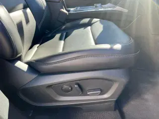 Ford Explorer 2023 AWD XLT 4 puertas SUV