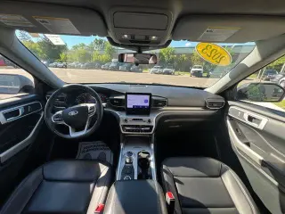Ford Explorer 2023 AWD XLT 4 puertas SUV