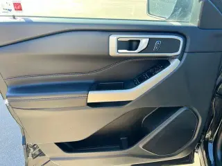 Ford Explorer 2023 AWD XLT 4 puertas SUV