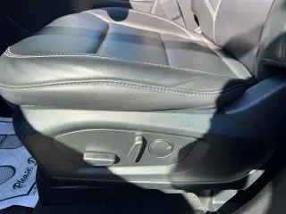 Ford Explorer 2023 AWD XLT 4 puertas SUV