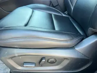 Ford Explorer 2024 AWD XLT 4 puertas SUV