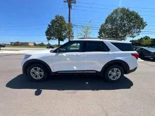 Ford Explorer 2024 AWD XLT 4 puertas SUV