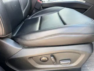 Ford Explorer 2023 AWD XLT 4 puertas SUV