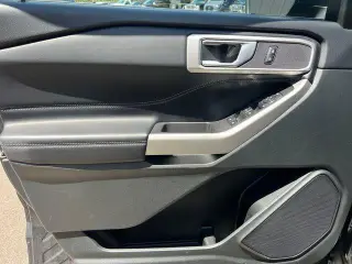 Ford Explorer 2023 AWD XLT 4 puertas SUV