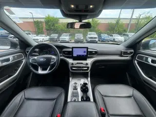 Ford Explorer 2023 AWD XLT 4 puertas SUV