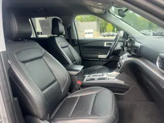Ford Explorer 2023 AWD XLT 4 puertas SUV