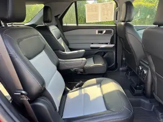 Ford Explorer 2024 AWD XLT 4 puertas SUV