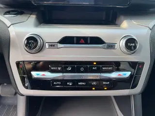Ford Explorer 2024 AWD XLT 4 puertas SUV