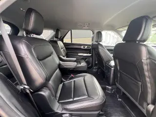 Ford Explorer 2023 AWD XLT 4 puertas SUV