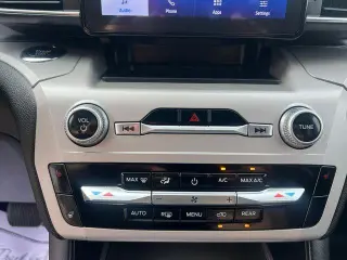 Ford Explorer 2023 AWD XLT 4 puertas SUV