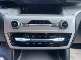 Ford Explorer 2023 AWD XLT 4 puertas SUV