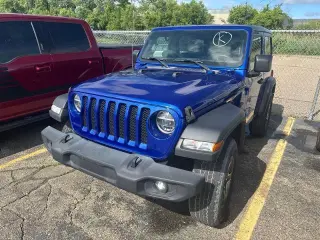 Jeep Wrangler 2020 4x4 Willys Sport 2 puertas SUV