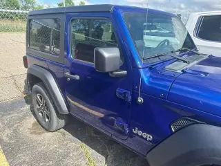 Jeep Wrangler 2020 4x4 Willys Sport 2 puertas SUV