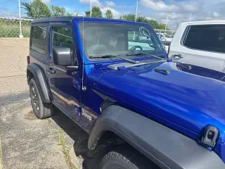 Jeep Wrangler 2020 4x4 Willys Sport 2 puertas SUV