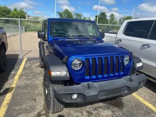 Jeep Wrangler 2020 4x4 Willys Sport 2 puertas SUV