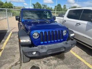 Jeep Wrangler 2020 4x4 Willys Sport 2 puertas SUV