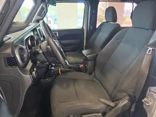 Jeep Wrangler 2023 4x4 Sport 2 puertas SUV
