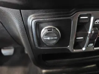 Jeep Wrangler Unlimited 2022 4x4 Sport 4 puertas SUV