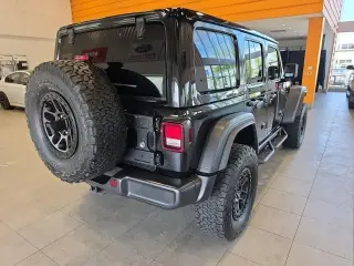 Jeep Wrangler Unlimited 2022 4x4 Sport 4 puertas SUV