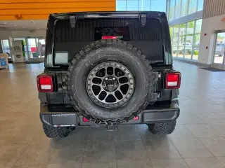 Jeep Wrangler Unlimited 2022 4x4 Sport 4 puertas SUV