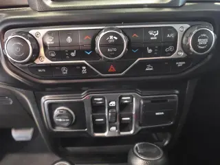 Jeep Wrangler Unlimited 2022 4x4 High Altitude 4 puertas SUV