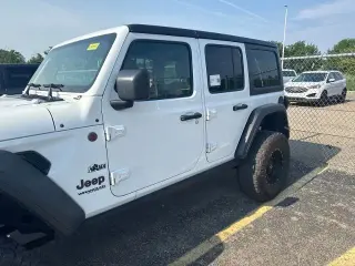Jeep Wrangler Unlimited 2018 4x4 Rubicon 4 puertas SUV (liberación a mitad de año)