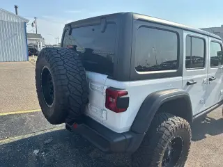 Jeep Wrangler Unlimited 2018 4x4 Rubicon 4 puertas SUV (liberación a mitad de año)