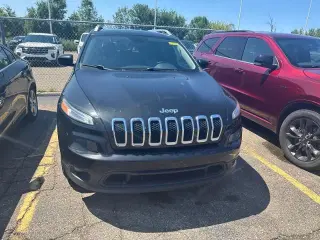 Jeep Cherokee 2014 4x4 Latitude 4 puertas SUV