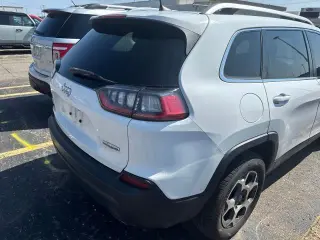 Jeep Cherokee 2021 4x4 Latitude Lux 4 puertas SUV
